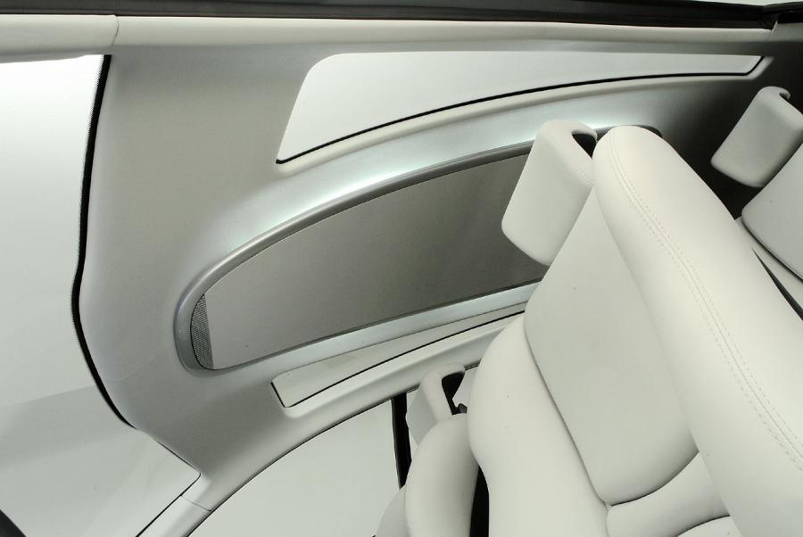  Lexus HPX Concept 2003 года  (фото 30 из 47)